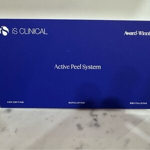 iS Clinical Active Peel System - New